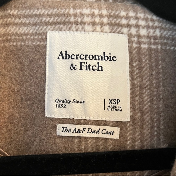 ❌SOLD❌ Abercrombie & Fitch | Wool-Blend Dad Coat (Petite) - Picture 5 of 5